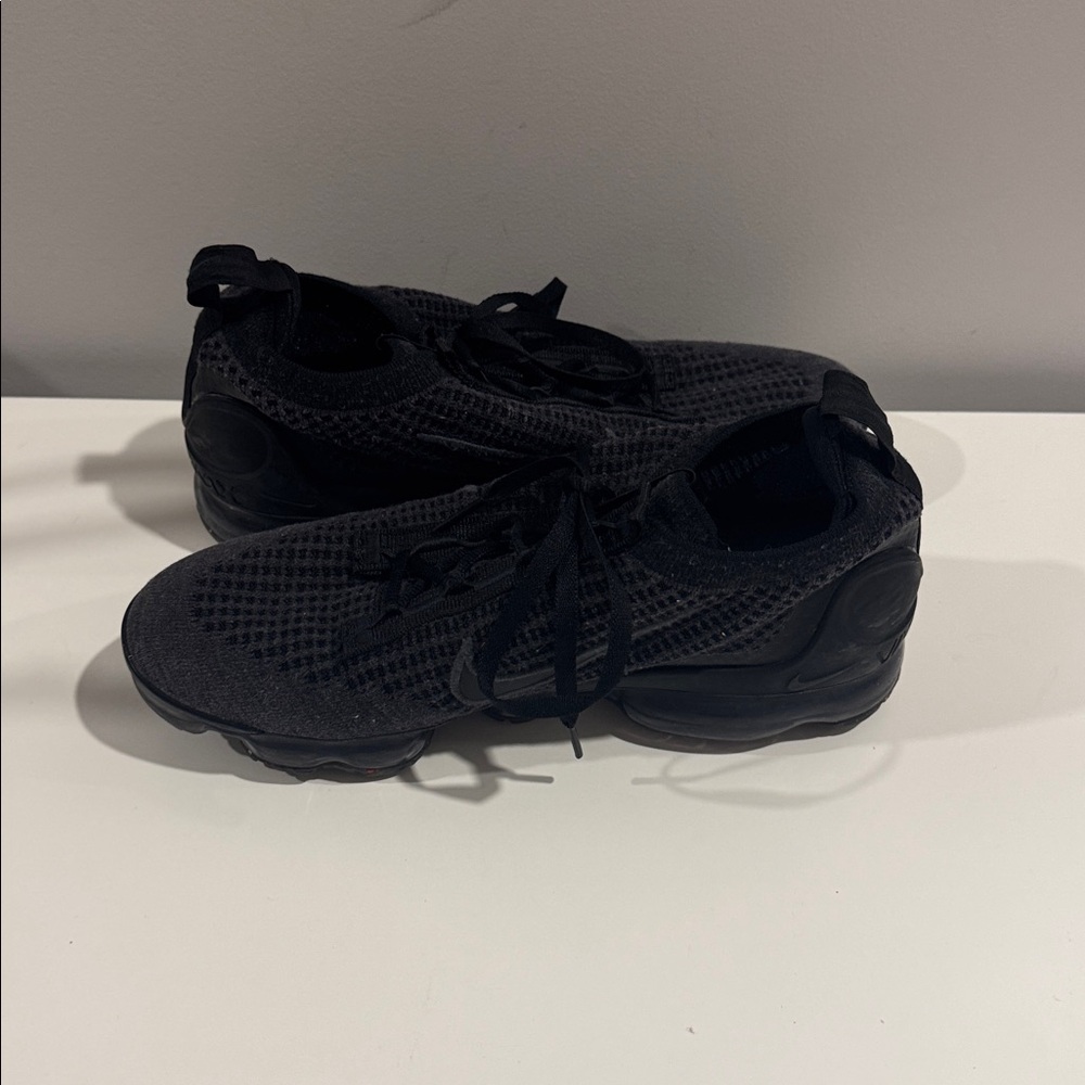 Nike Air Vapormax 2021 Flyknit Triple Black Sneakers Women’s 7.5 EU 40 Running - Picture 6 of 10